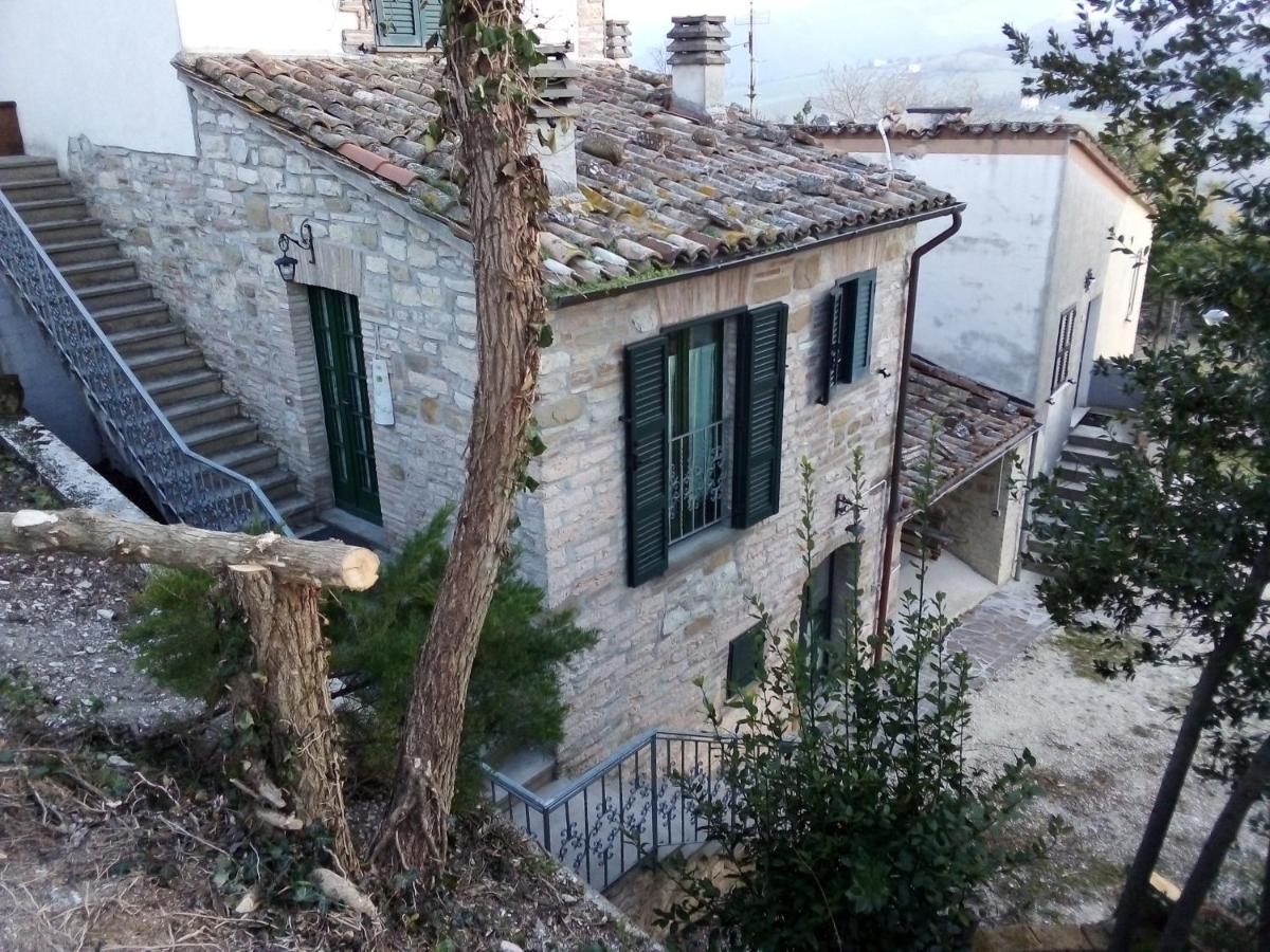 B&B La Casa Nel Bosco Frontone Exterior foto